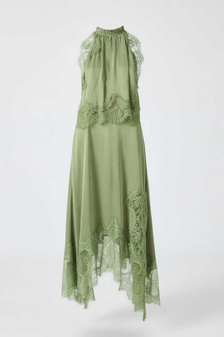 Shahida Parides,
lace trim midi dress,
lace midi dress,
lace detailed midi dress,
