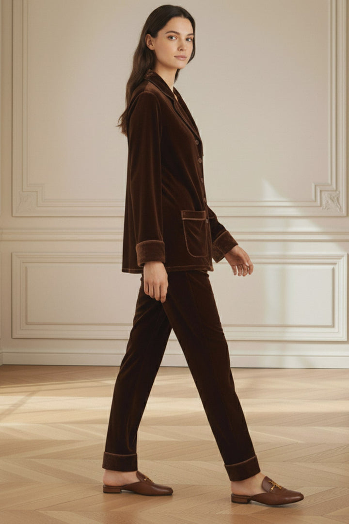 Women’s luxury loungewear,Velvet lounge set Shahida Parides