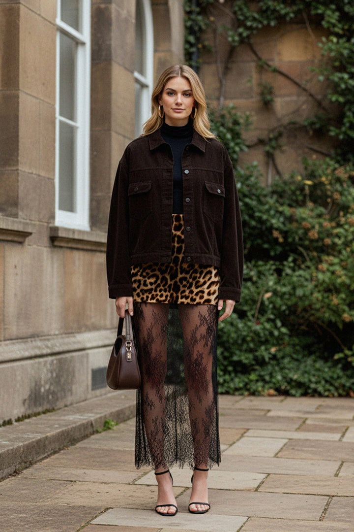 Chic occasionwear skirt, Shahida,
what to wear with a lace trim maxi skirt,
elegant lace maxi skirt outfit ideas,