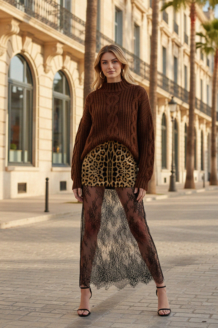 Shahida, feminine maxi skirt looks for women, lace maxi skirt that looks elegant and modern,