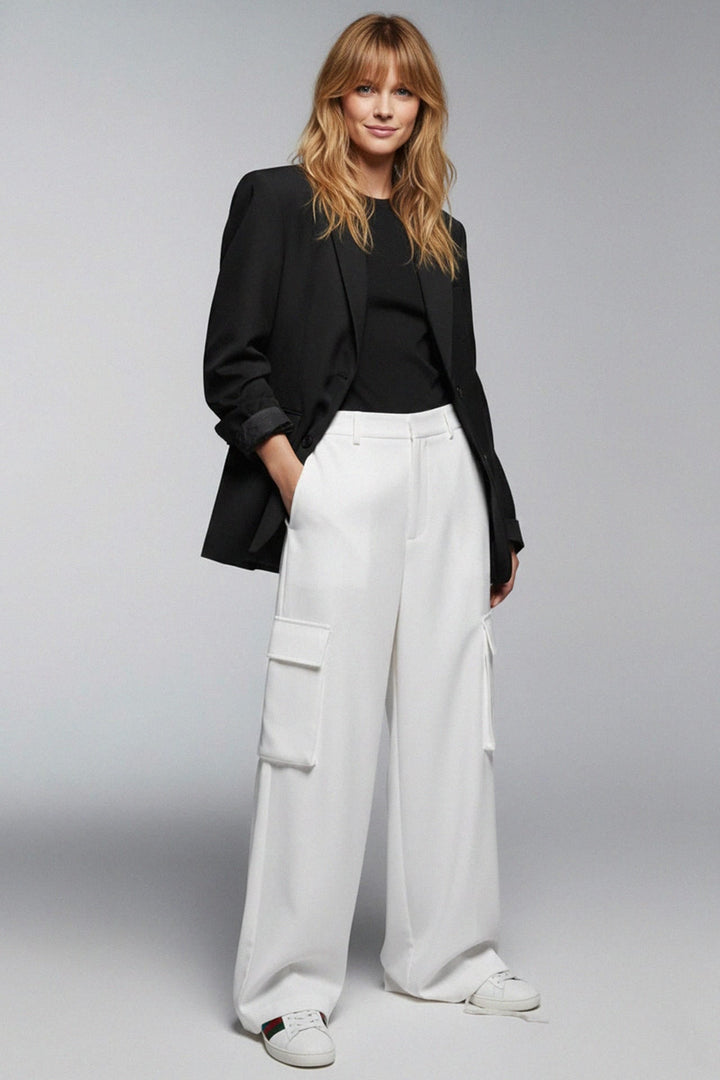 N ea Pari,
Cargo pants for travel,
Women's utility pants,
Durable cargo pants,