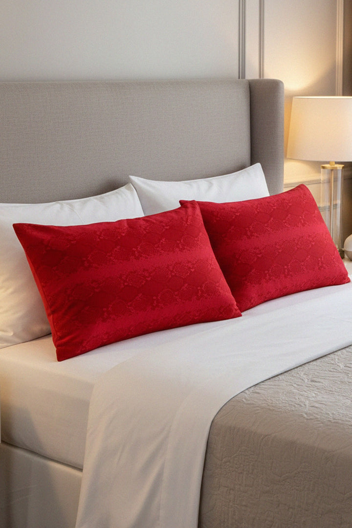 kyle-richards-luxury, elegant-home-style, eco-materials, premium-decor-piece, soft-cushion, luxe-interior, solid-pillow