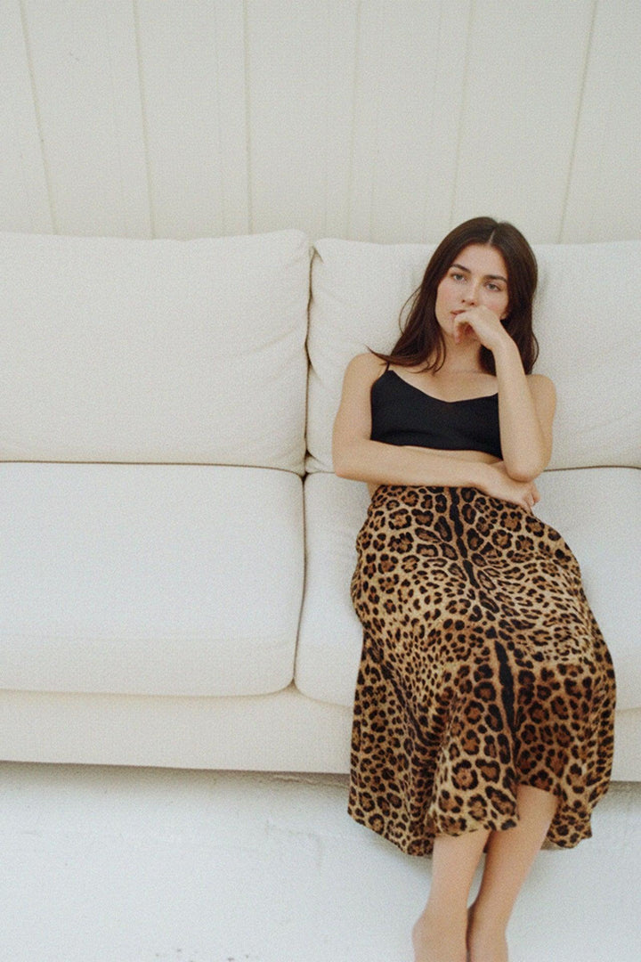 womens skirts midi, mid length skirts for women, silk midi skirt, Shahida Parides,