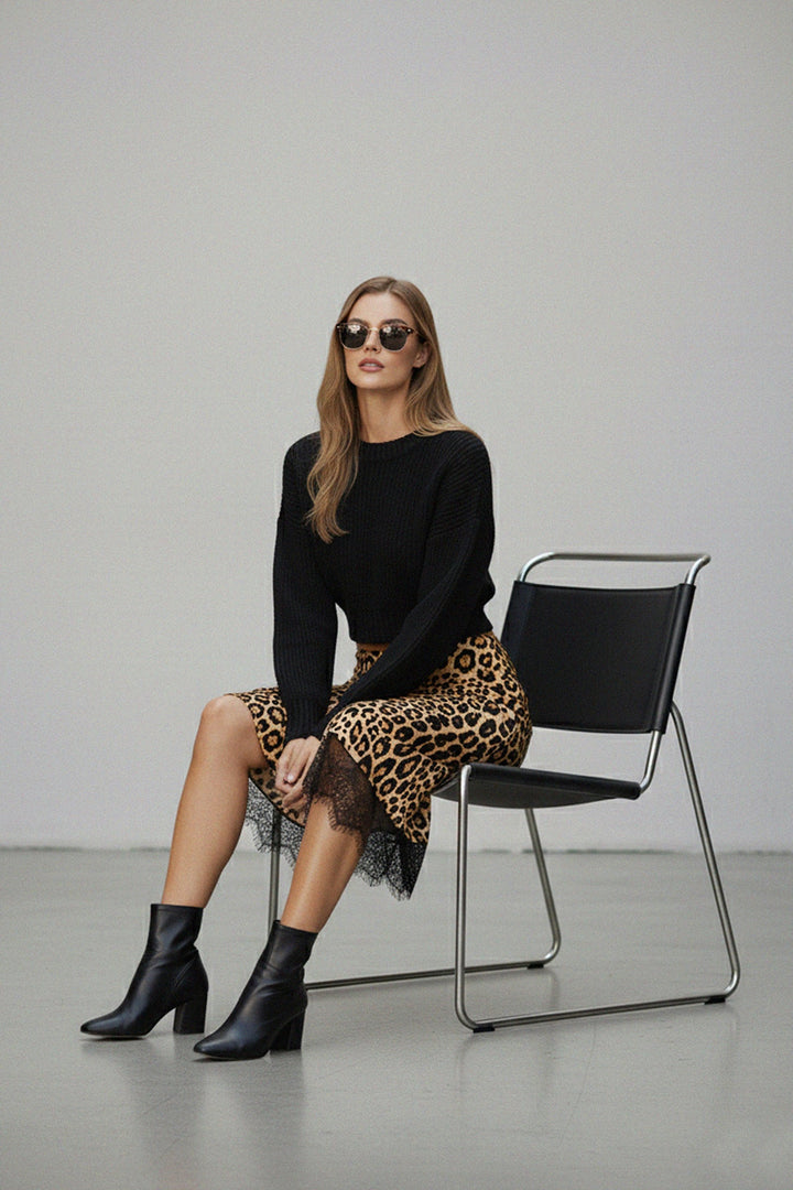 N ea Pari,
lace trim midi skirt,
lace midi skirt,
midi skirt with lace trim,