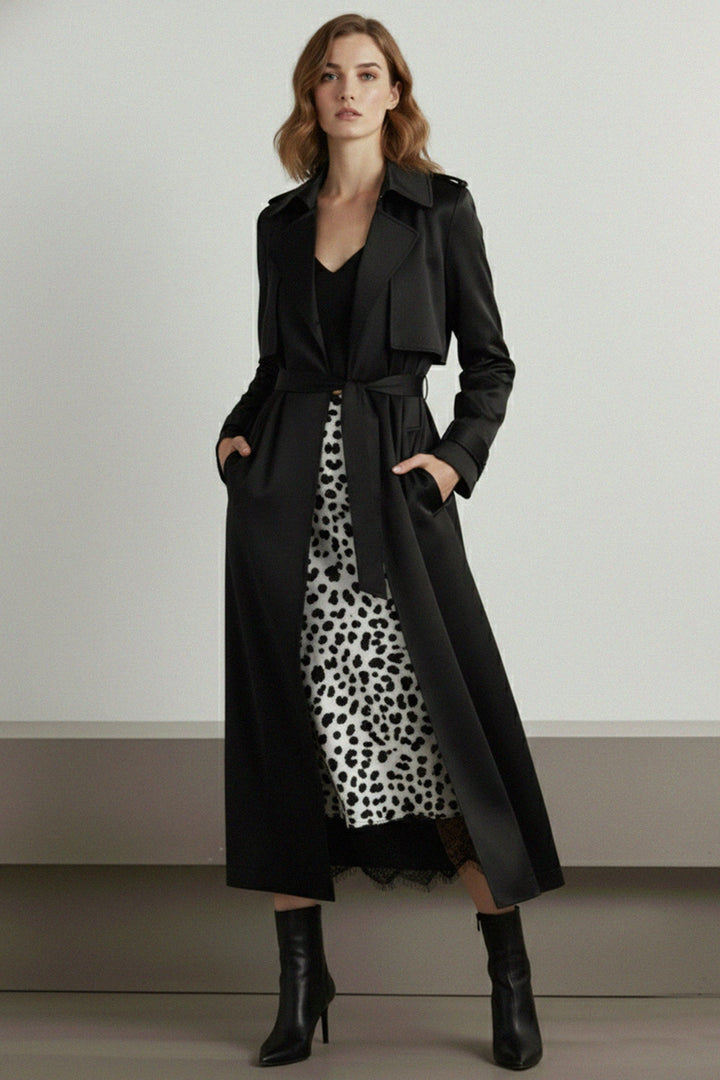 N ea Pari,
feminine midi skirt,
classic lace skirt,
midi lace skirt outfit,