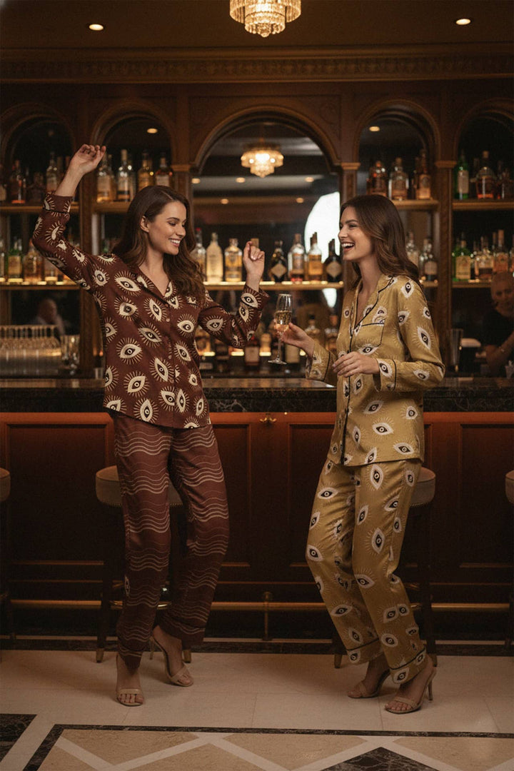 eye print top, wavy print pants, brown matching set, womens streetwear, chic city outfit