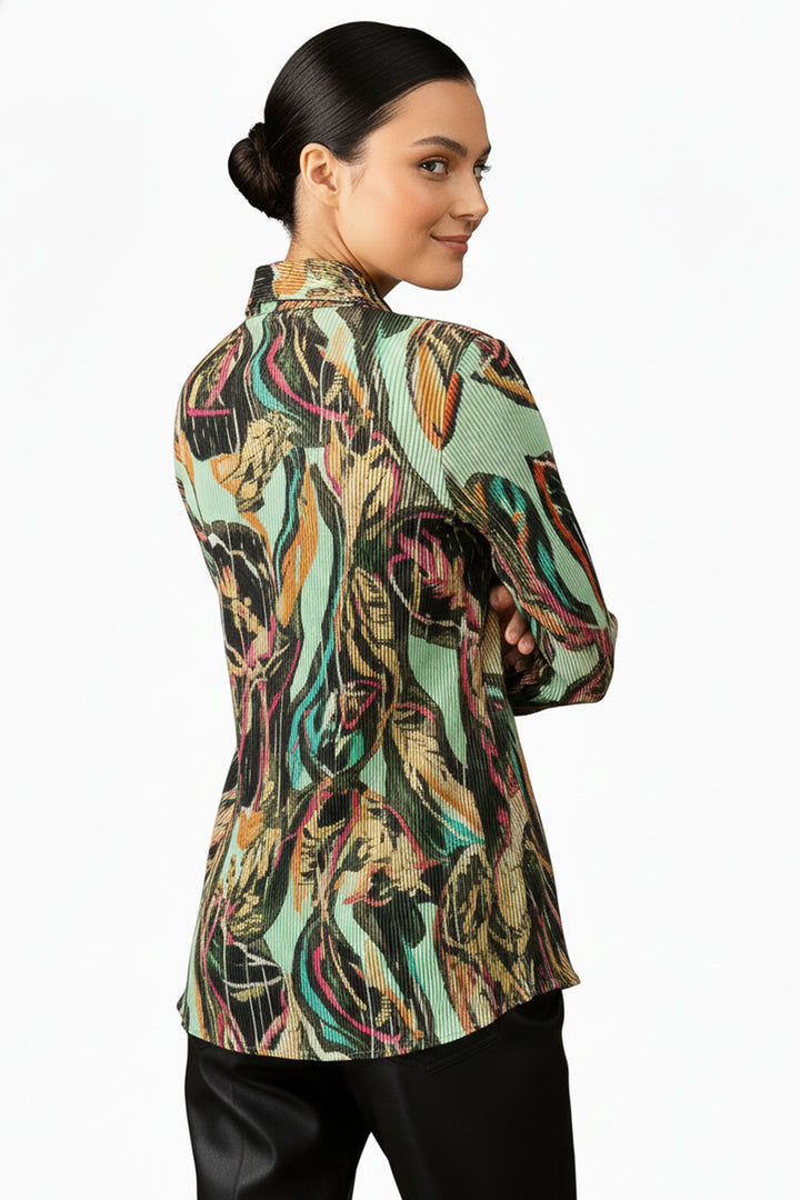 nature pattern top, wearable art shirt, street style fashion, fashion print look, shahida-kyle-richards