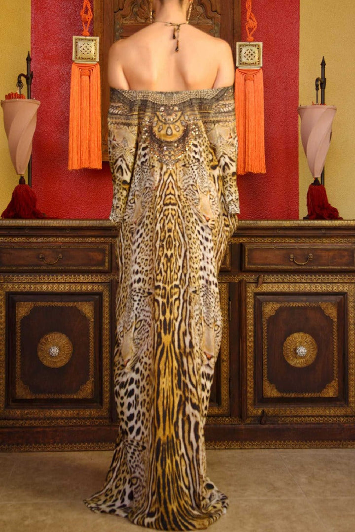  caftans for plus size, silk caftan dress, Shahida Parides, caftans for women, dresses for vacation,