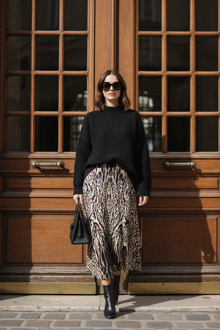 mid skirts for women, midi length pencil skirt, ladies midi skirts, Shahida Parides,