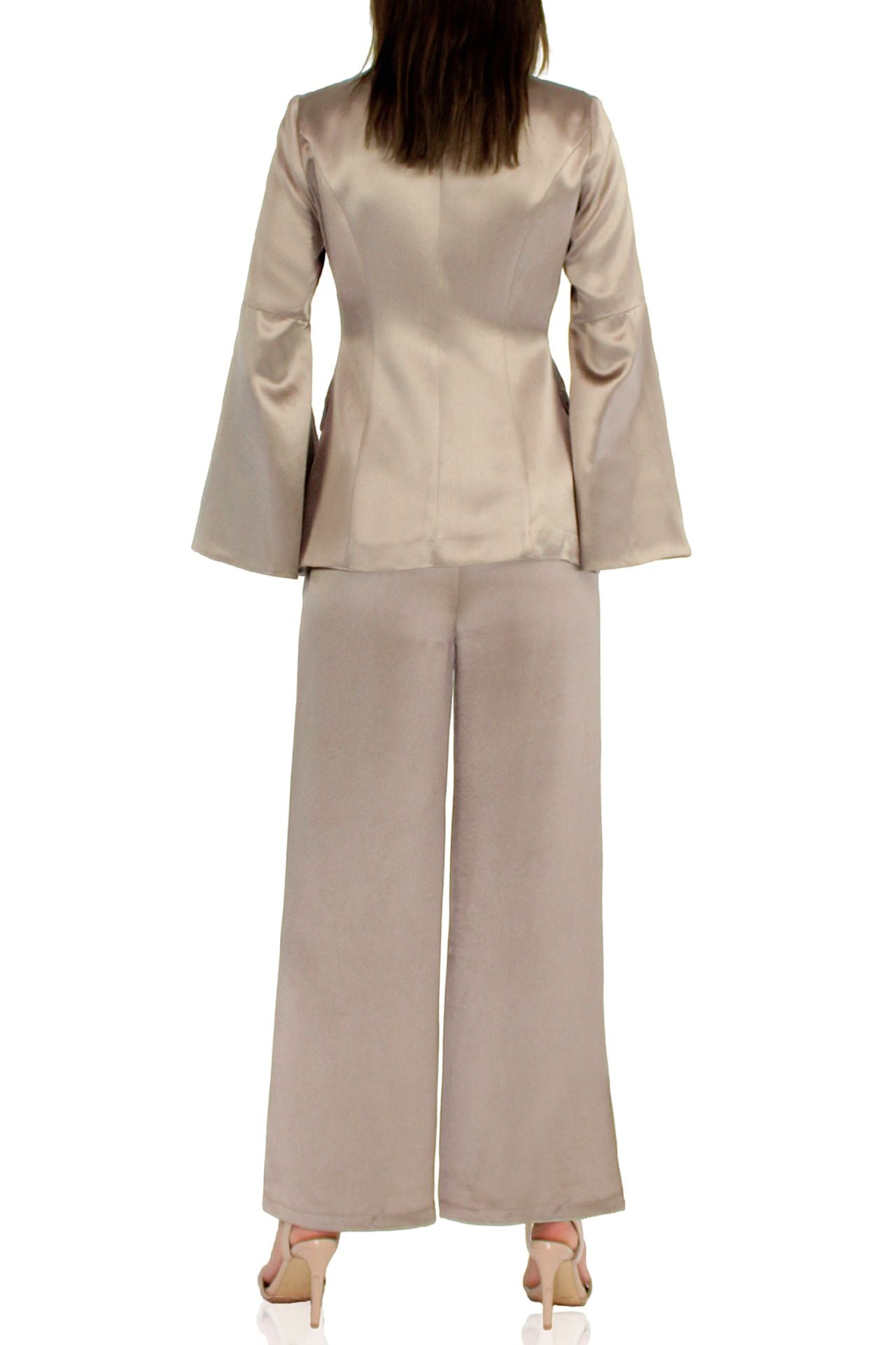 Designer-Grey-Women-Suit-Set-From-Kyle-Richard