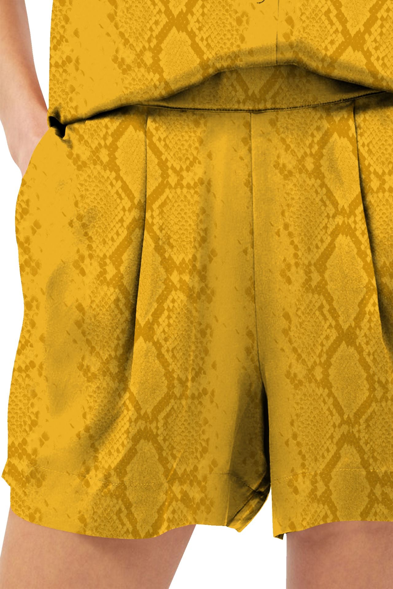 Vegan Silk Shorts in Solid Golden Cob
