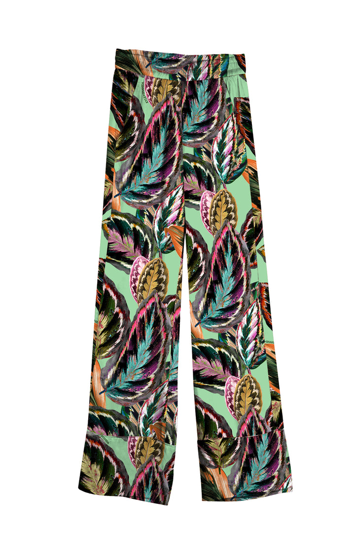 summery print trousers, expressive pattern pant, modern resort style, artistic leaf pants, shahida-kyle-richards