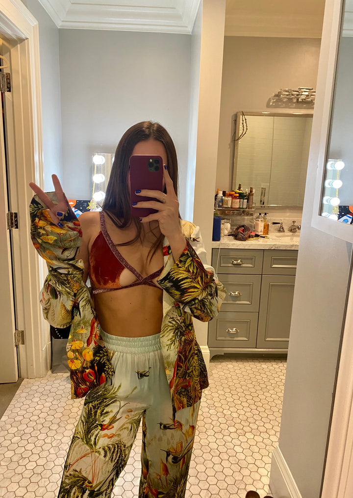 modern chic, classy vibe, office ready, bold outfit, fashion edit, shahida-kyle-richards, luxe outfit