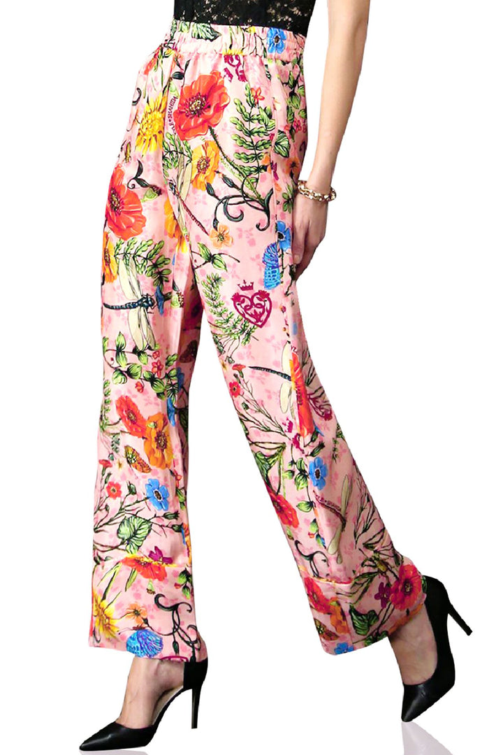 shahida-kyle-richards bold, vivid floral trousers, flower printed pants, elegant women look, chic lace top