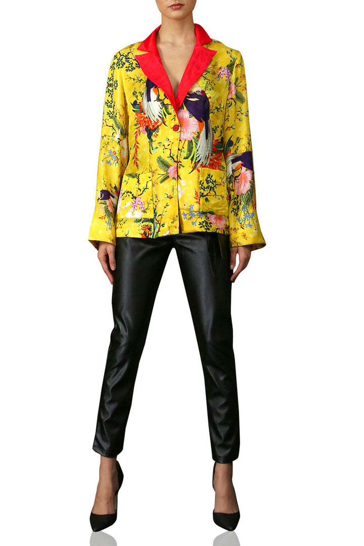 yellow-silk-look, floral-art-suit, shahida-kyle-richards, chic-home-style, lace-top-outfit, designer-blazer-set